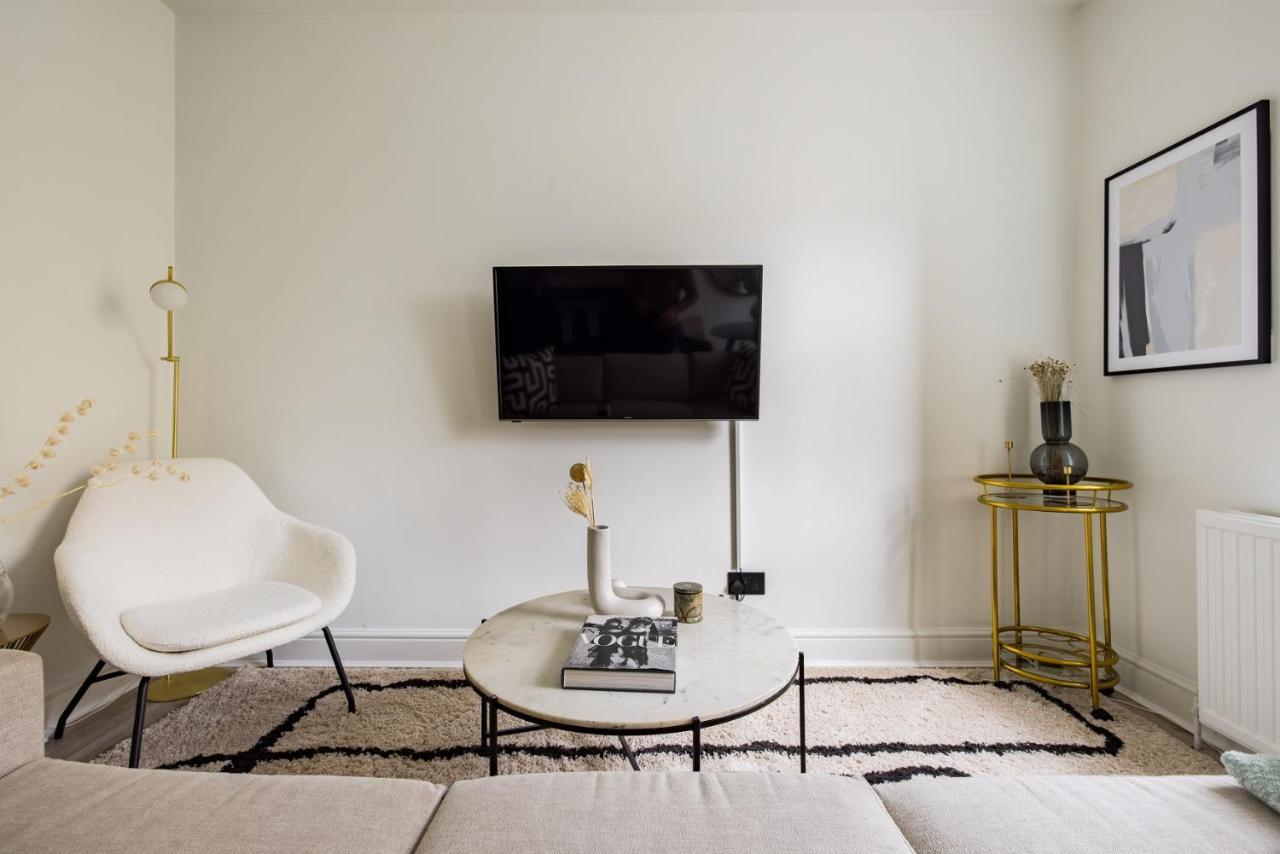 לונדון The Kensington And Chelsea Classic - Glamorous 2Bdr Flat מראה חיצוני תמונה